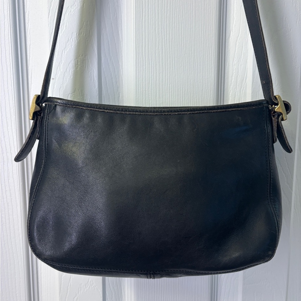 Coach Vintage Black Leather Chelsea Shoulder Bag